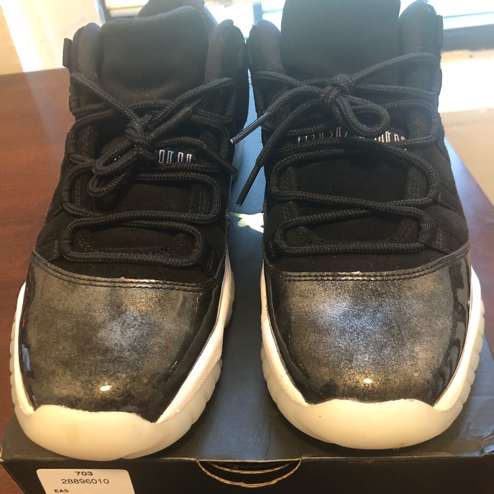 Air Jordan 11 Retro Low BG Size 6.5Y